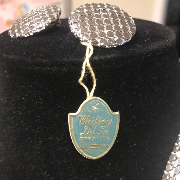 Whiting & Davis VINTAGE SIGNED Mesh bib Chain Necklace sparkly earring 1940’s - Picture 8 of 14